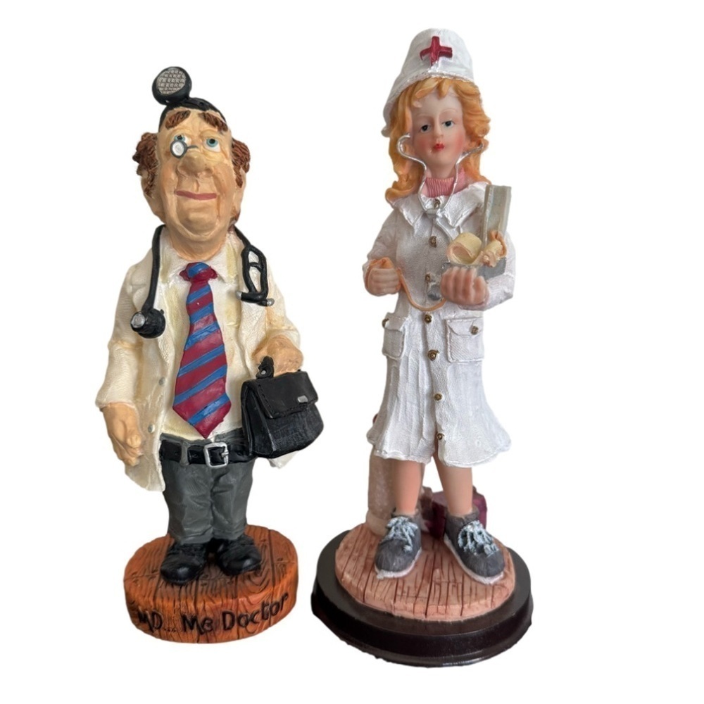 Russ Berrie Doctor Nurse Figurine Set